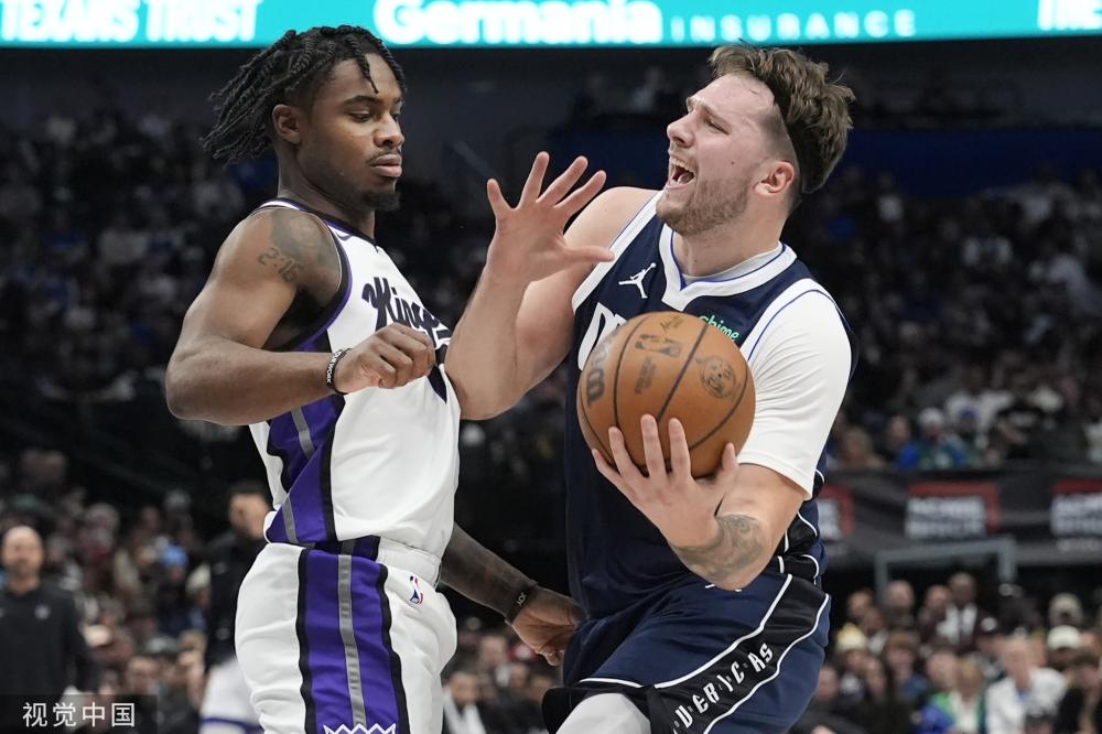 他连续为队 他连续为队