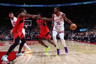 她不仅在泳 她不仅在泳